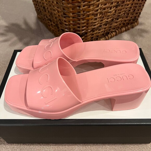 Gucci Women’s Rubber Slide Sandal Pastel Pink Size 7 - Picture 5 of 12